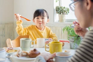 tanda sehatnya pencernaan anak